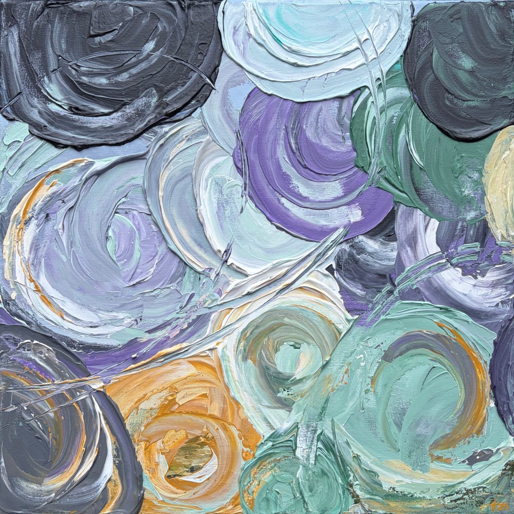 Abstract schilderij Sage met gelaagde textuur, kolkende vormen en vergrijsde groentinten op doek.
Abstract painting Sage featuring layered texture, swirling forms, and muted green tones on canvas.